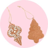 Ornaments & tree toppers