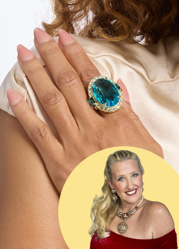 Heidi Daus headshot and jewelry