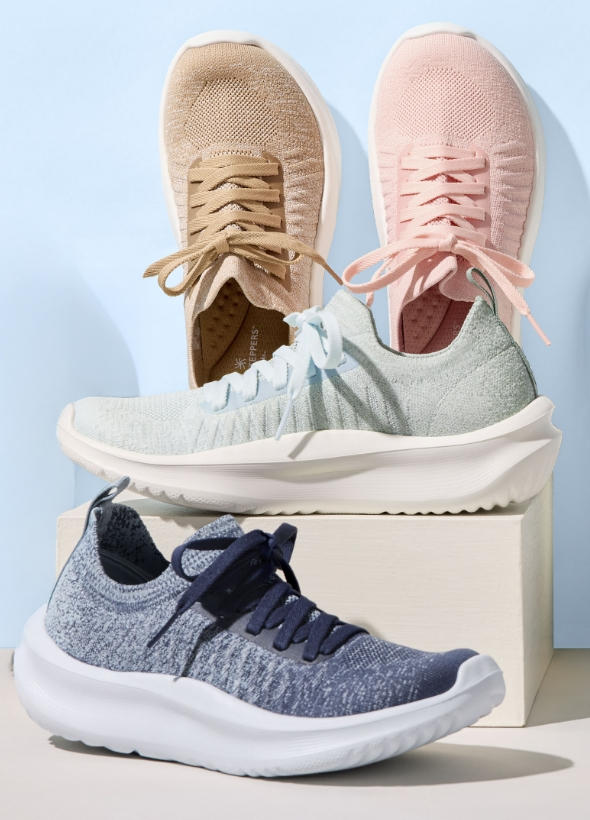 Clarks Cloudsteppers Lace-Up Sneakers