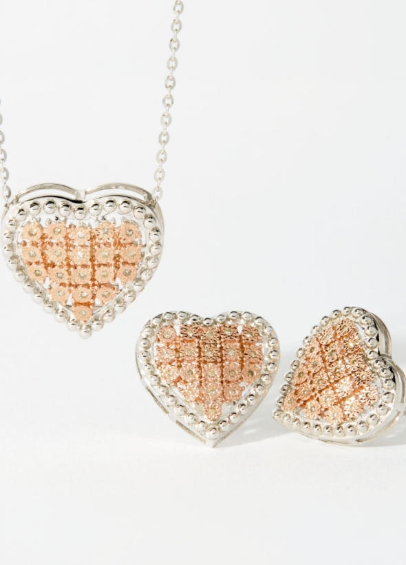 Heart-shaped earrings and necklace set