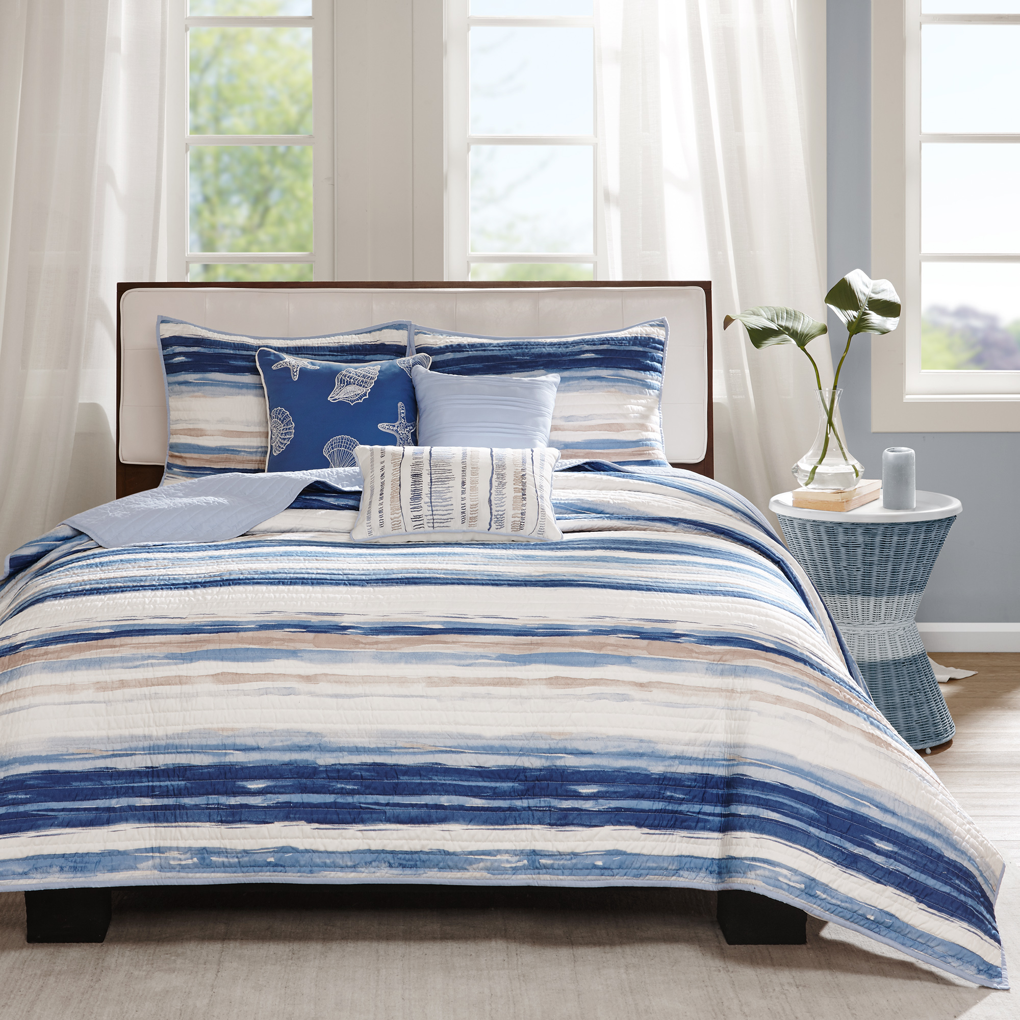 Madison Park Marina Blue 6Piece Quilted Coverlet Set King/California