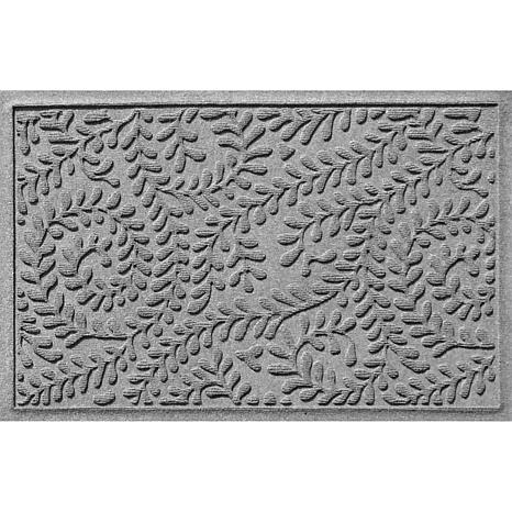 https://i04.hsncdn.com/is/image/HomeShoppingNetwork/prodfull/bungalow-flooring-aqua-shield-boxwood-door-mat-2-x-3-d-2021110110103437~20363923w_XKR.jpg