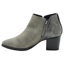Aetrex Victoria Ankle Boot with Arch Support