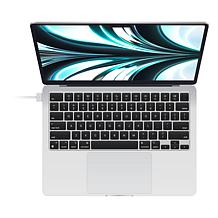 Apple MacBook Air 15" M4 10-Core CPU 8-Core CPU 256GB 16GB Bundle