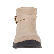 "As Is" Bzees Gateway Cozy Bootie