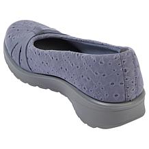 "As Is" Bzees Gem2 Washable Eyelet Casual Flat