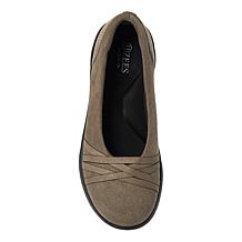 "As Is" BZees® Goody Flat