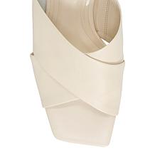 "As Is" Vince Camuto Kespa Sandal
