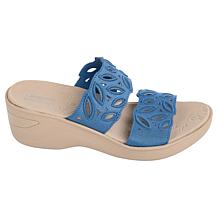 BZees Delight Machine Washable Cutout Sandal with Air Step Technology