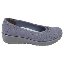 Bzees Gem2 Washable Eyelet Casual Flat