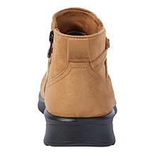 BZees® Guest Bootie