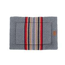 Carolina Pet Company Pendleton Medium Yakima Camp Comfort Cushion