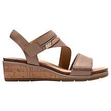 Clarks Collection Kacha Wave Wedge Sandal