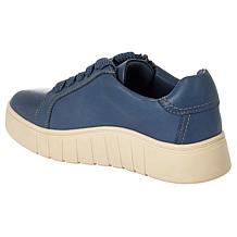 Clarks Collection Mykah Joy Leather Casual Sneaker