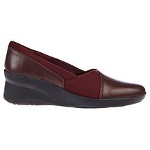 Clarks Collection Suttyn Walk Leather Slip-On