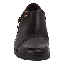 Clarks Suttyn Zip Bootie