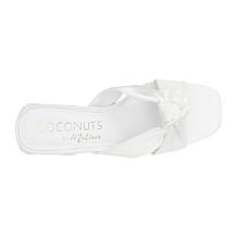 Coconuts by Matisse Esme Heel
