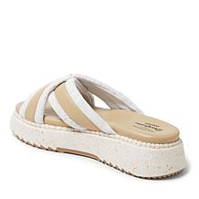 Dearfoams Women's Lightweight Cross Strap Platform Sandal - Daisy