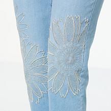 DG2 by Diane Gilman New Classic Stretch Embroidered Girlfriend Jean