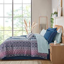 Intelligent Design Loretta Navy Twin Comforter and Sheet Set