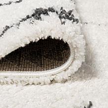 JONATHAN Y Calvia Moroccan Diamond Shag White/Black 2' x 10' Runner