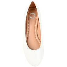 Journee Collection Womens Comfort Kavn Narrow Width Flat