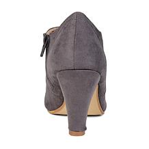 Journee Collection Womens Leona Bootie