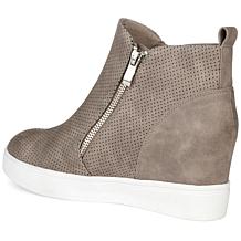 Journee Collection Womens Pennelope Sneaker Wedge