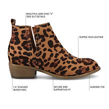 Journee Collection Womens Rimi Bootie
