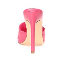 Journee Collection Womens Tru Comfort Foam Camber Pump