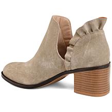 Journee Collection Women's Tru Comfort Foam Lennie Bootie