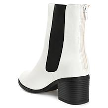 Journee Collection Women's Tru Comfort Foam™ Tayshia Bootie