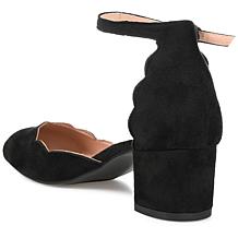 Journee Collection Women's Wide-Width Edna Pump