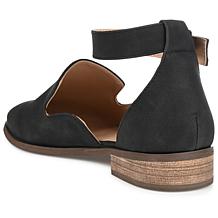 Journee Collection Womens Wide Width Loreta Flat