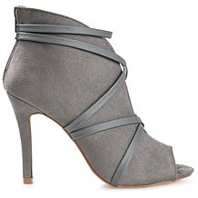 Journee Collection Women's Wide Width Samara Bootie