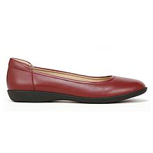 Naturalizer Flexy Round Toe Ballet Flat