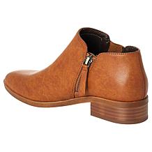 Naturalizer® Respect Zipper Bootie