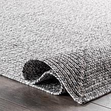 nuLOOM 7' 6" x 9' 6" Wynn Braided Indoor/Outdoor Area Rug