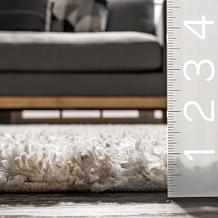 nuLOOM Brooke 2' 6" x 6' Shag Tasseled Area Rug