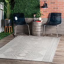nuLOOM Ranya Tribal Indoor/Outdoor Area Rug 3' 6" x 5' Light Gray