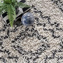 nuLOOM Vasiliki Moroccan Shag Tasseled 6' 7" x 9' Area Rug