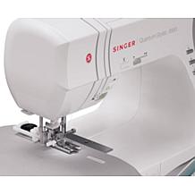 Singer Quantum Sylist Computerized Portable Sewing Machine