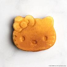 Uncanny Brands Hello Kitty Cake Pop Maker