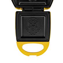 Uncanny Brands Minions Sandwich Maker