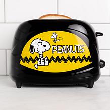 Uncanny Brands Peanuts Snoopy Two-Slice Toaster