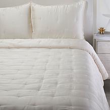 Wynne Home 3-Piece Vanilla Satin Quilt Set