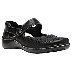 "As Is" Clarks Collection Cora Jane Flat Shoe