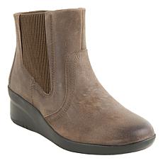 Clarks Collection Suttyn Rae Heritage Ankle Boots
