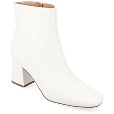Journee Collection Women's Tru Comfort Foam Haylinn Booties
