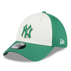 Men's New Era White/Green New York Yankees 2024 St. Patrick's Day 3...